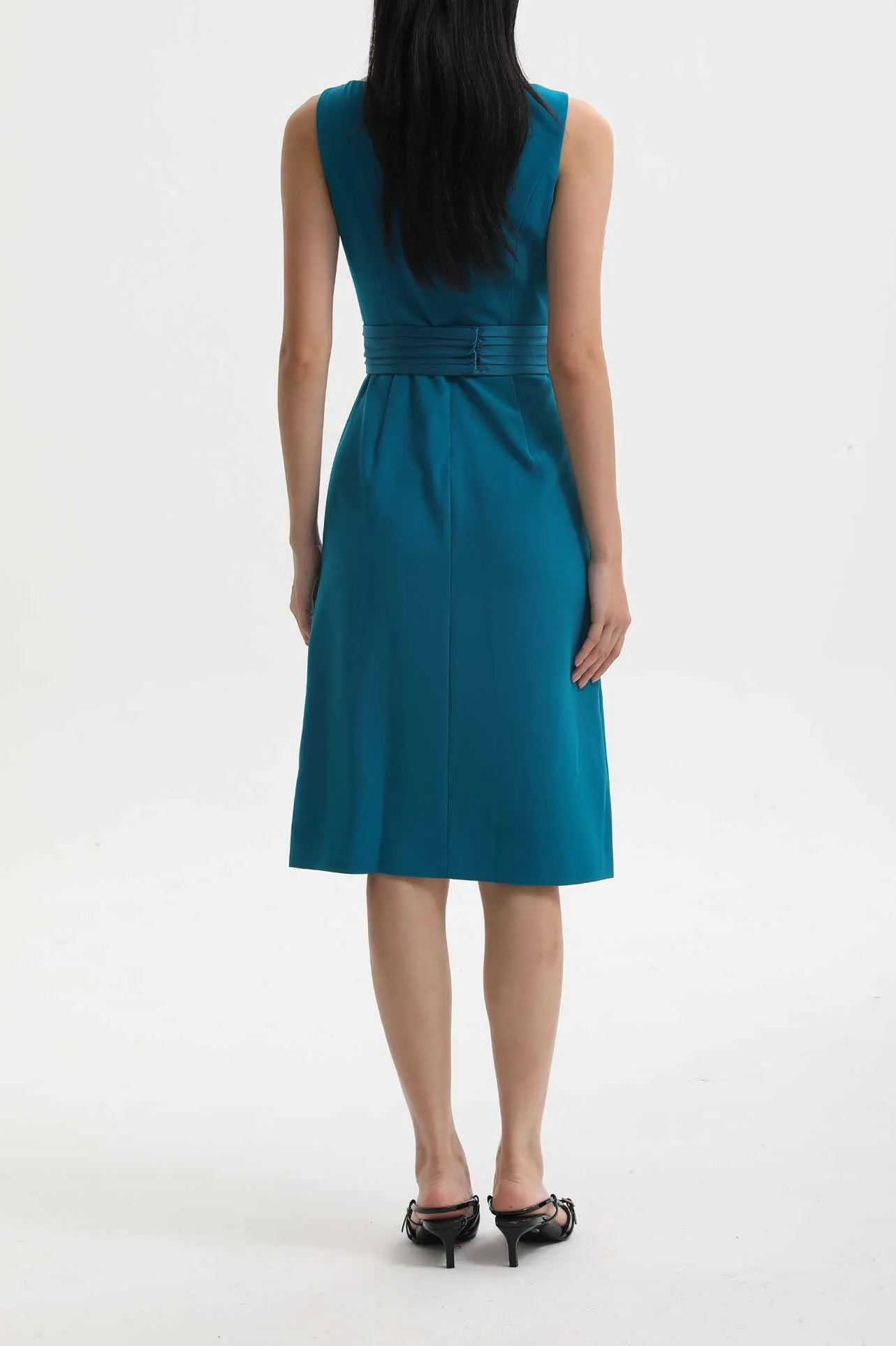 ELEGANT FINSHTAIL DRESS