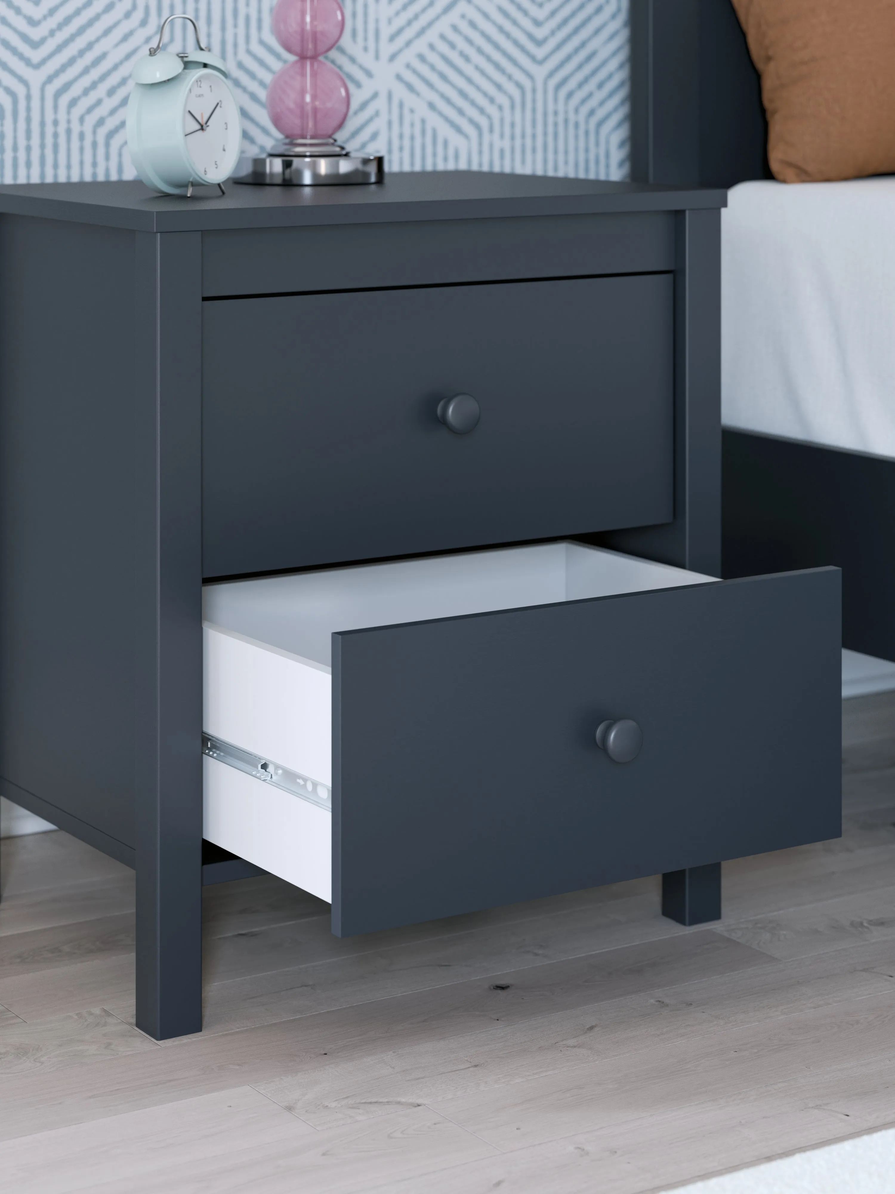 Simmenfort Full Panel Headboard with Dresser, Chest and 2 Nightstands in Navy Blue