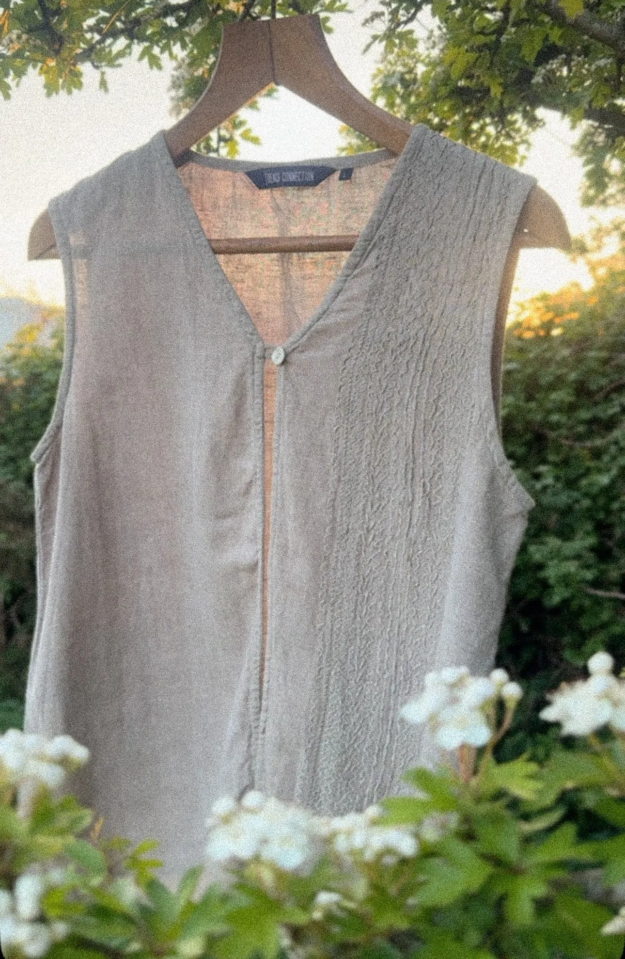 Vintage Late 1990s French Connection Linen-Blend Embroidered Top  Size L