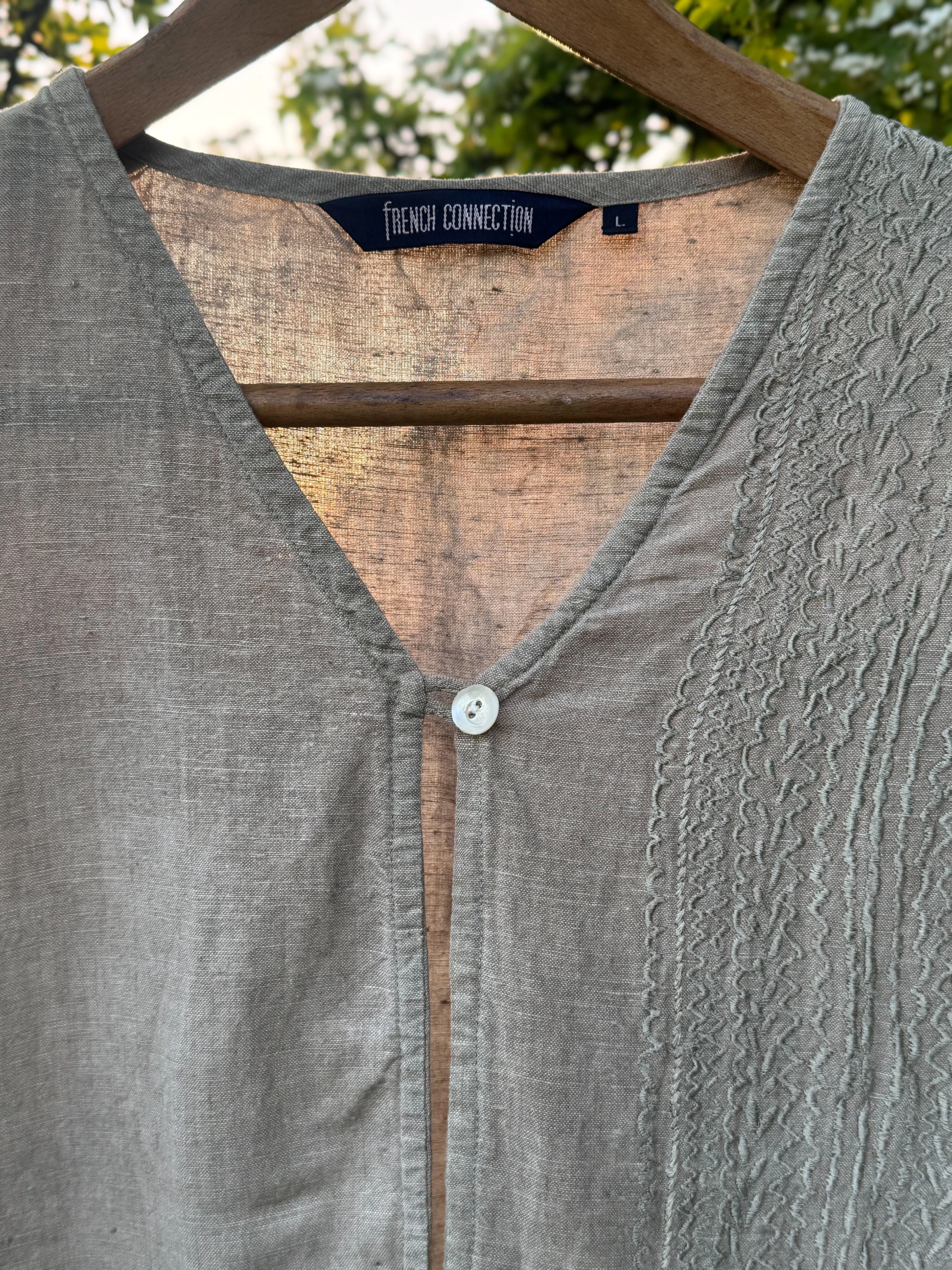 Vintage Late 1990s French Connection Linen-Blend Embroidered Top  Size L